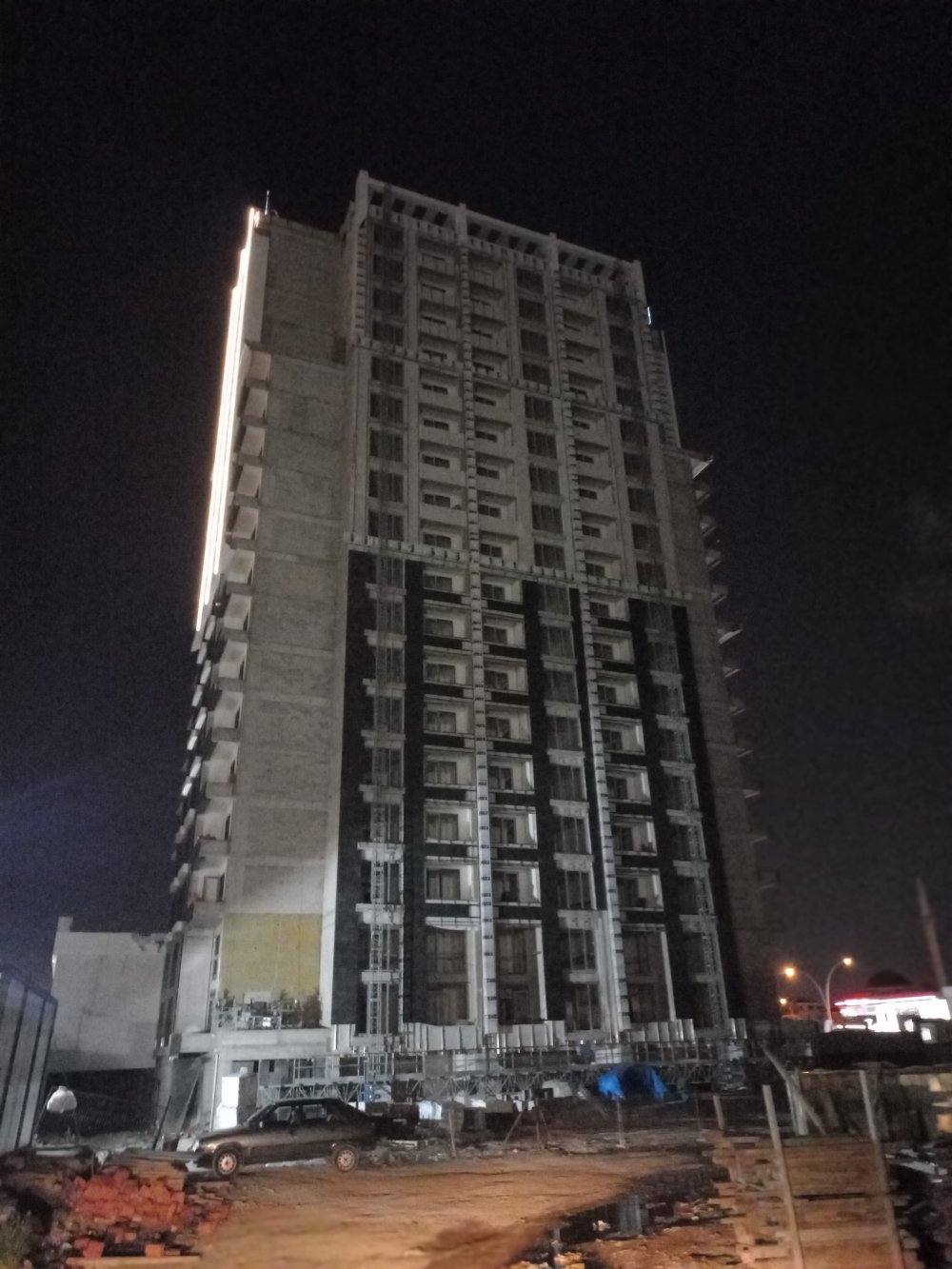 Ä°SKÄ°TLER 1011 TOWER